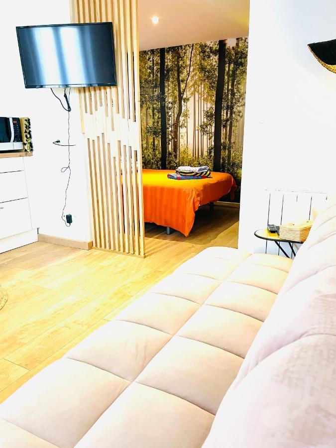 Appartement Annexe St Armand 1 à Salles  Extérieur photo